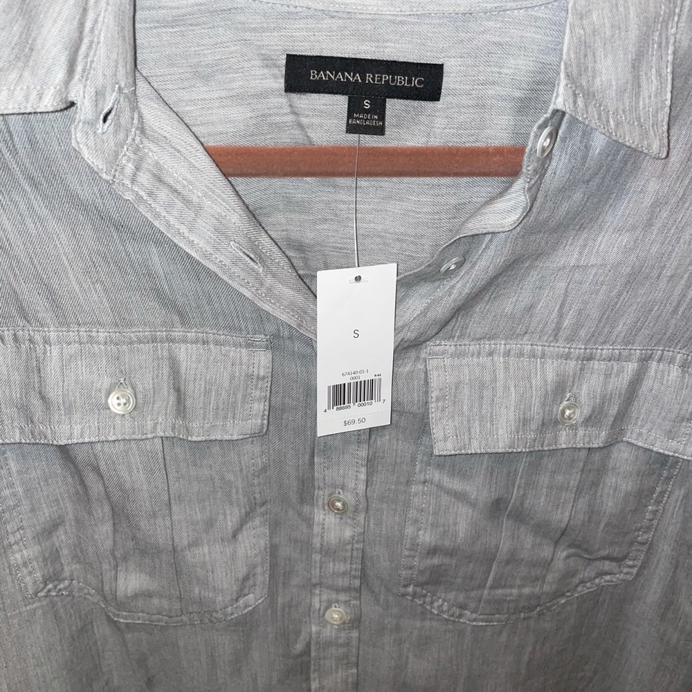 Banana Republic collared button up